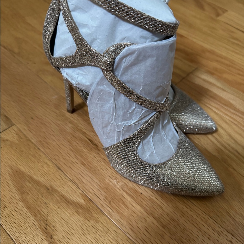 MICHAEL Michael Kors Dorothy Flex Glitter Chain-Mesh Pump. - Picture 3 of 6